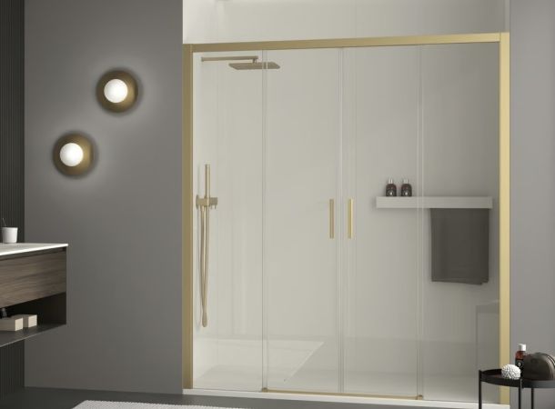 imagen de tres espejos con formas de personas encima de los lavabos con luces para el baño seguramente de chicos